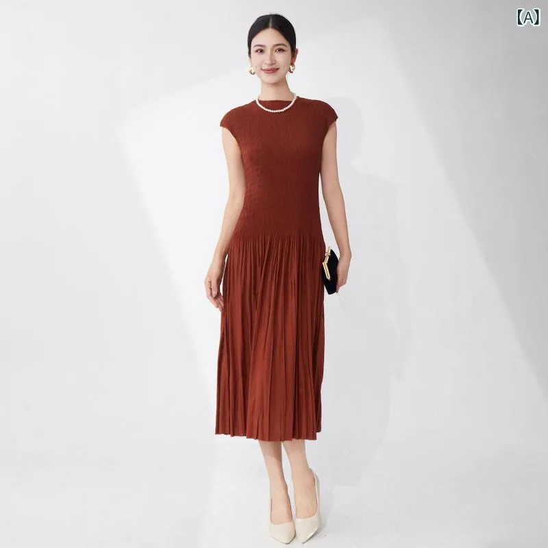 ワンピース レディース Aライン ロング丈 半袖 フレア きれいめ 体型カバー フェミニン デート お出かけ リゾート 休日コーデ 無地 ゆったり 着回ししやすい