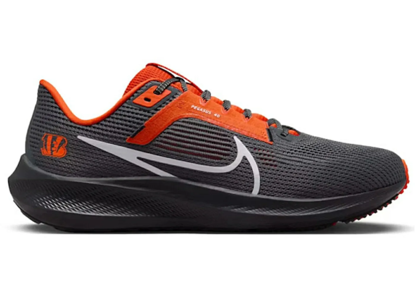 ナイキ ペガサス シンシナティ ベンガルズ 橙 オレンジ スニーカー メンズ NIKE PEGASUS 40 CINCINNATI BENGALS / ANTHRACITE UNIVERSITY ORANGE