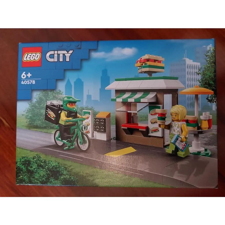 LEGO 40578 Sandwich Shop - New.
