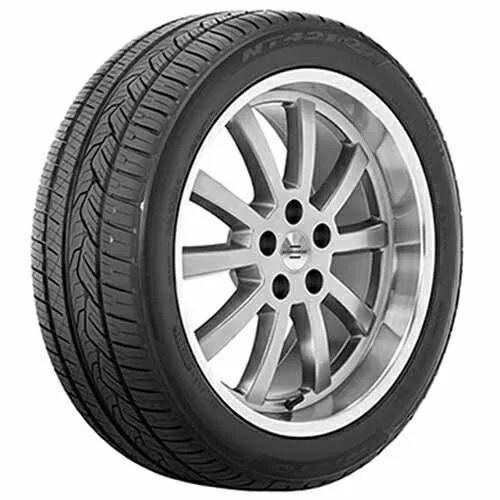 NT421Q 285/45R22 114W
