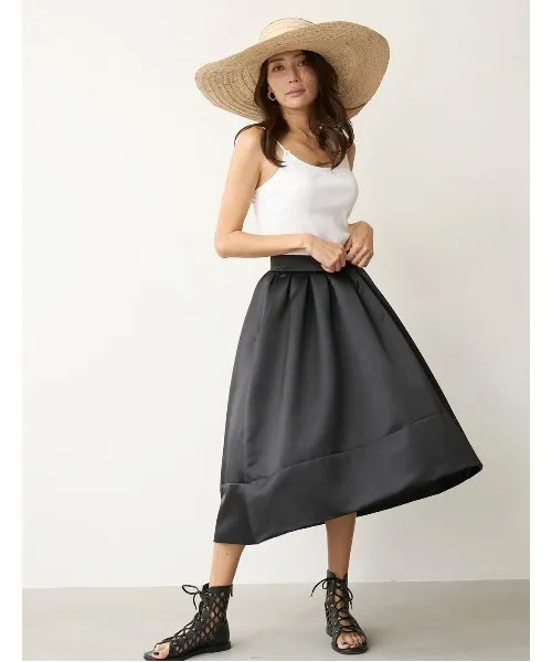 スカート VOLUME SATIN SKIRT